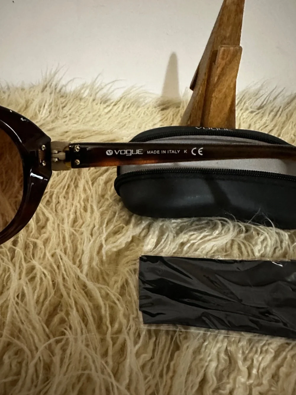 Brand New Vogue Eyewear Sunglasses – 100% Authentic.